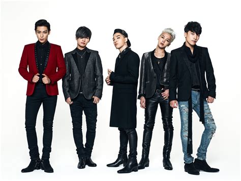 big kpop group.